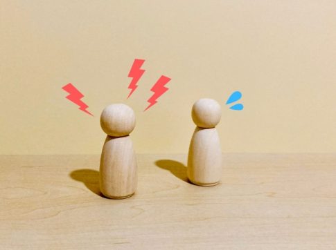 コンビニバイト理不尽に怒られた